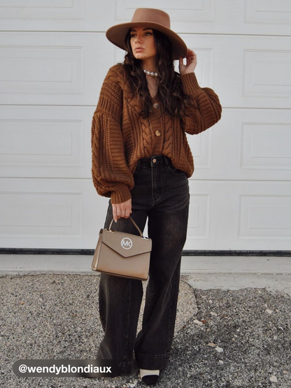 Mid Waist Baggy Jeans