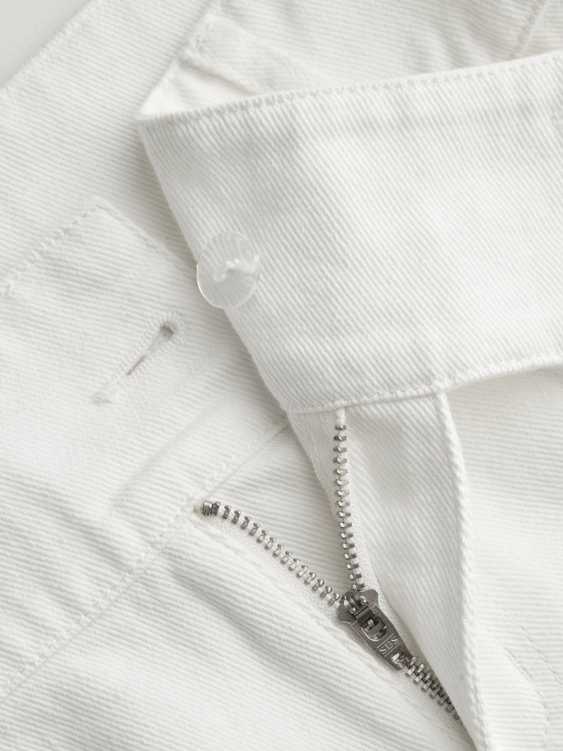 Denim Low Rise Baggy Jeans