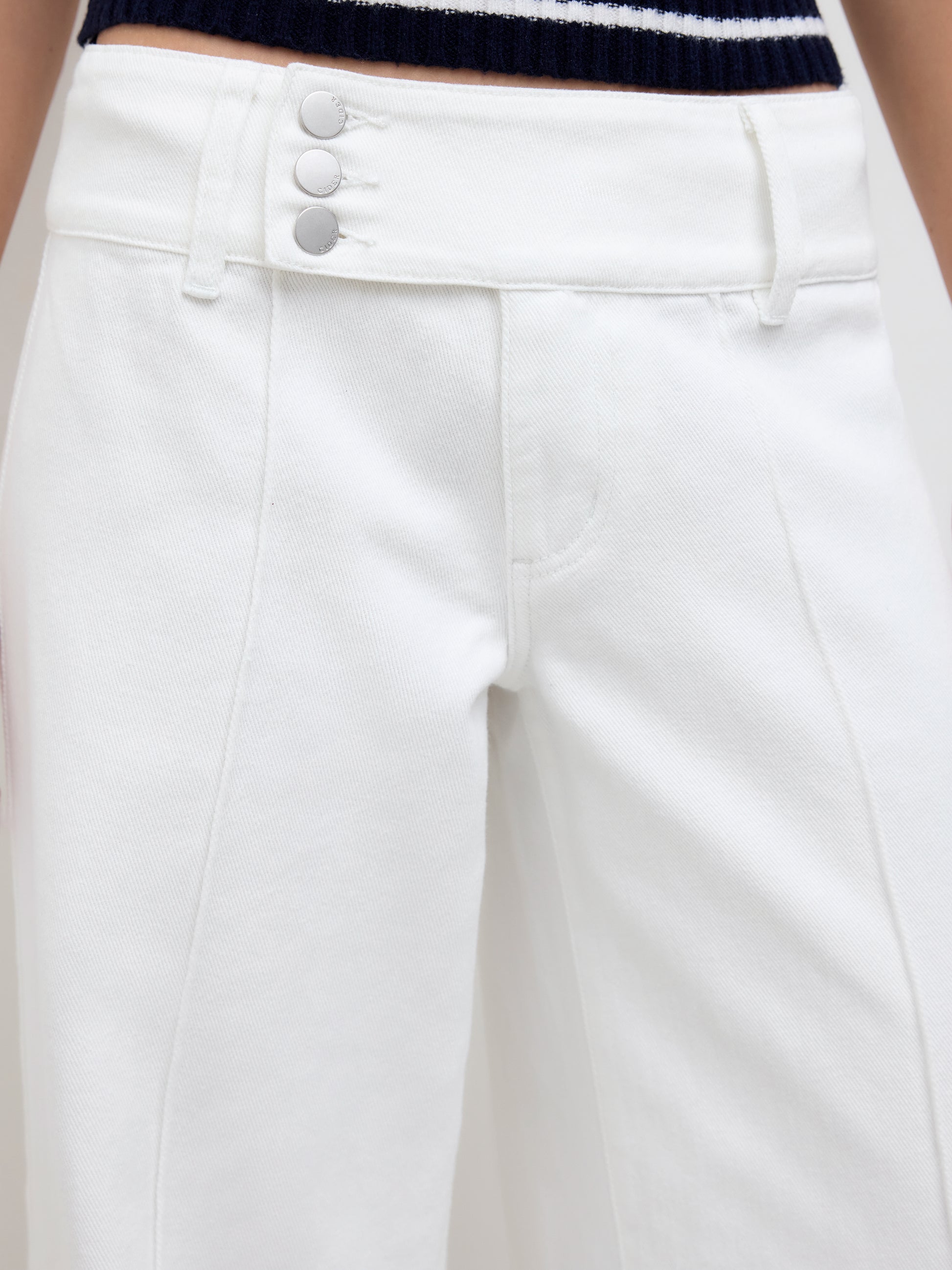 Denim Low Rise Baggy Jeans